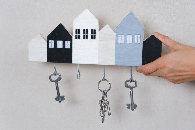 Ключниця своїми руками: як зробити з підручних матеріалів