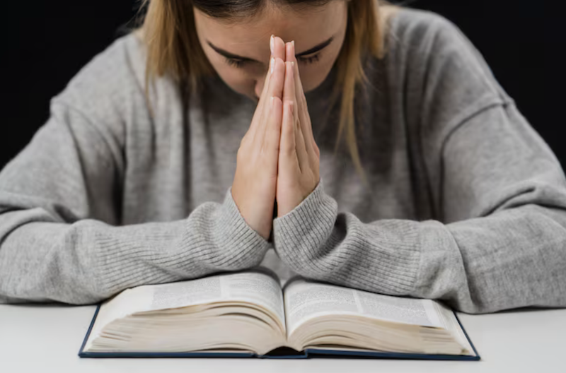 Сильні заговори й молитви, щоб вам повернули борг